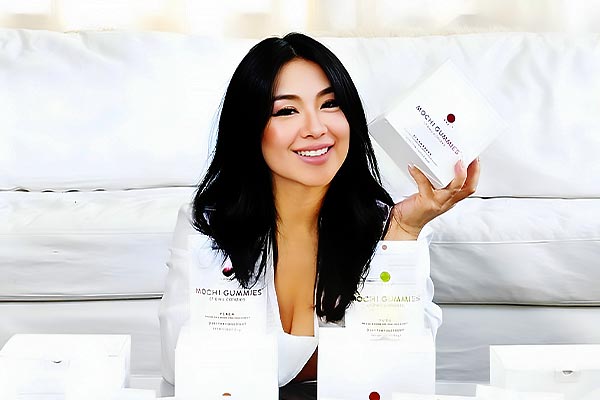 TITAN Women In Business Awards - Issei Mochi Gummies Founder Mika Shino Wins Gold Award